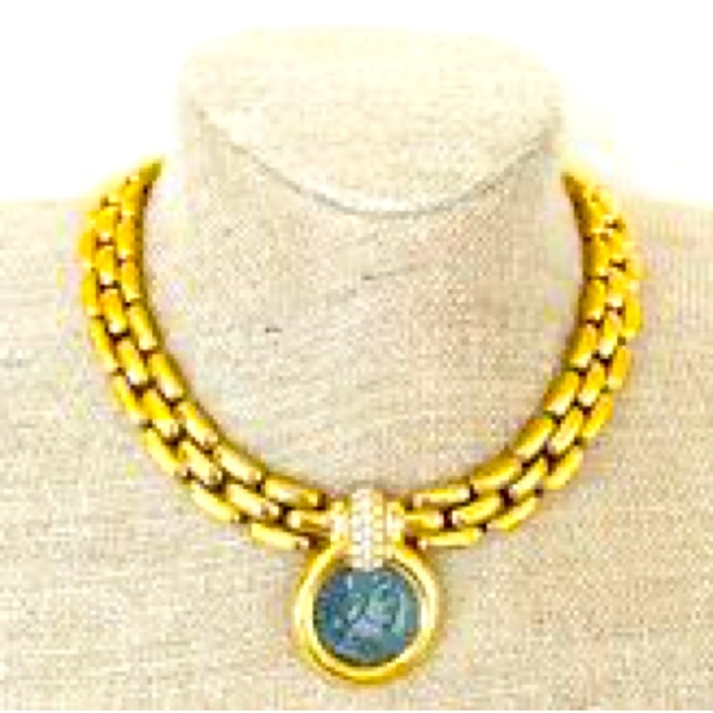 Vintage Rare Signed 1970 Ciner Gold Plated Coin Necklace
Gold Statement